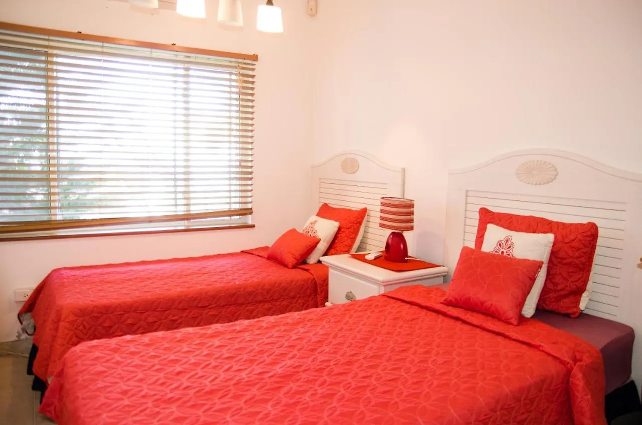 Villa Northwinds - At Orange Hill - Private Pool Nassau